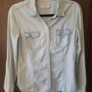 Ann Taylor Loft Light Chambray Denim Button Down Medium